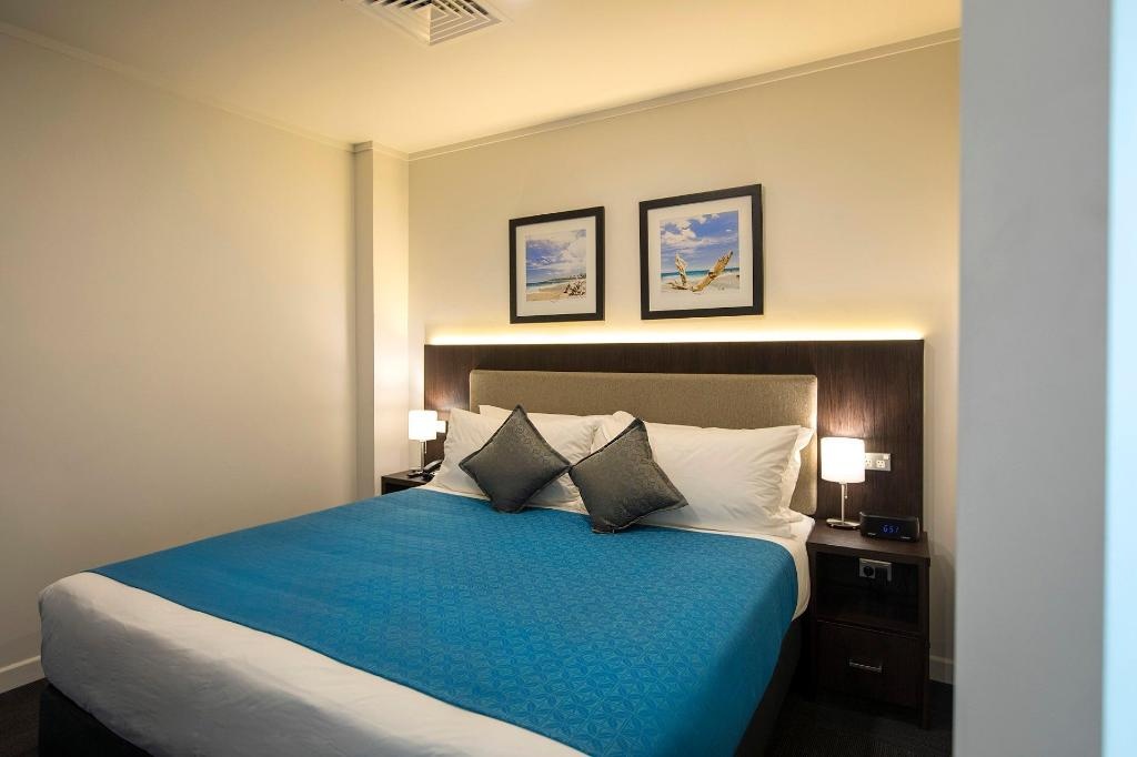 Quest Suva  Rooms  One Bedroom Apartment Bed 7
