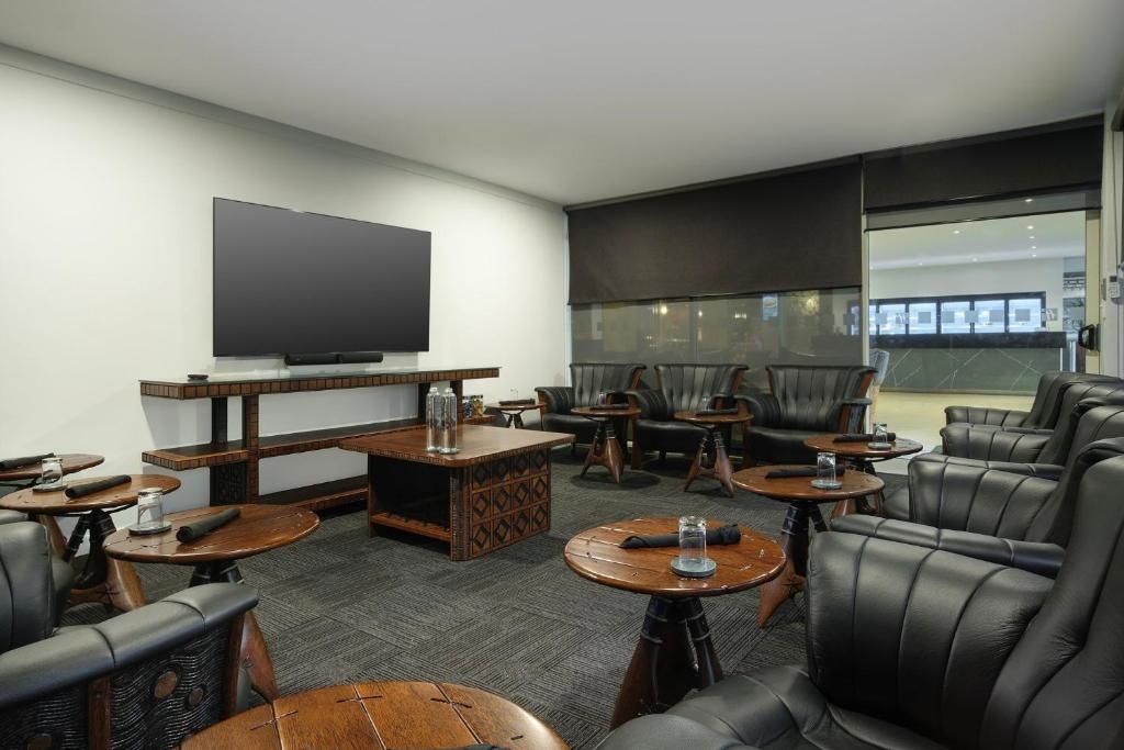 Holiday Inn Suva By IHG  Facilities  Meeting Room Ballrooms 19