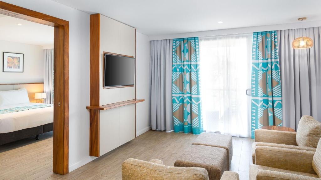 Holiday Inn Suva By IHG  Rooms  Rooms Image 12 12