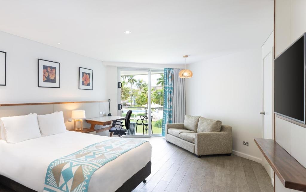Holiday Inn Suva By IHG  Rooms  Rooms Image 3 3