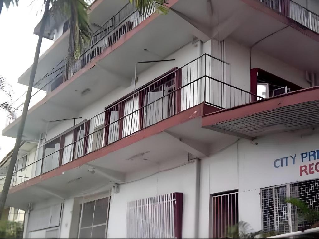 City Private Hotel  Property Views  Exterior View 7