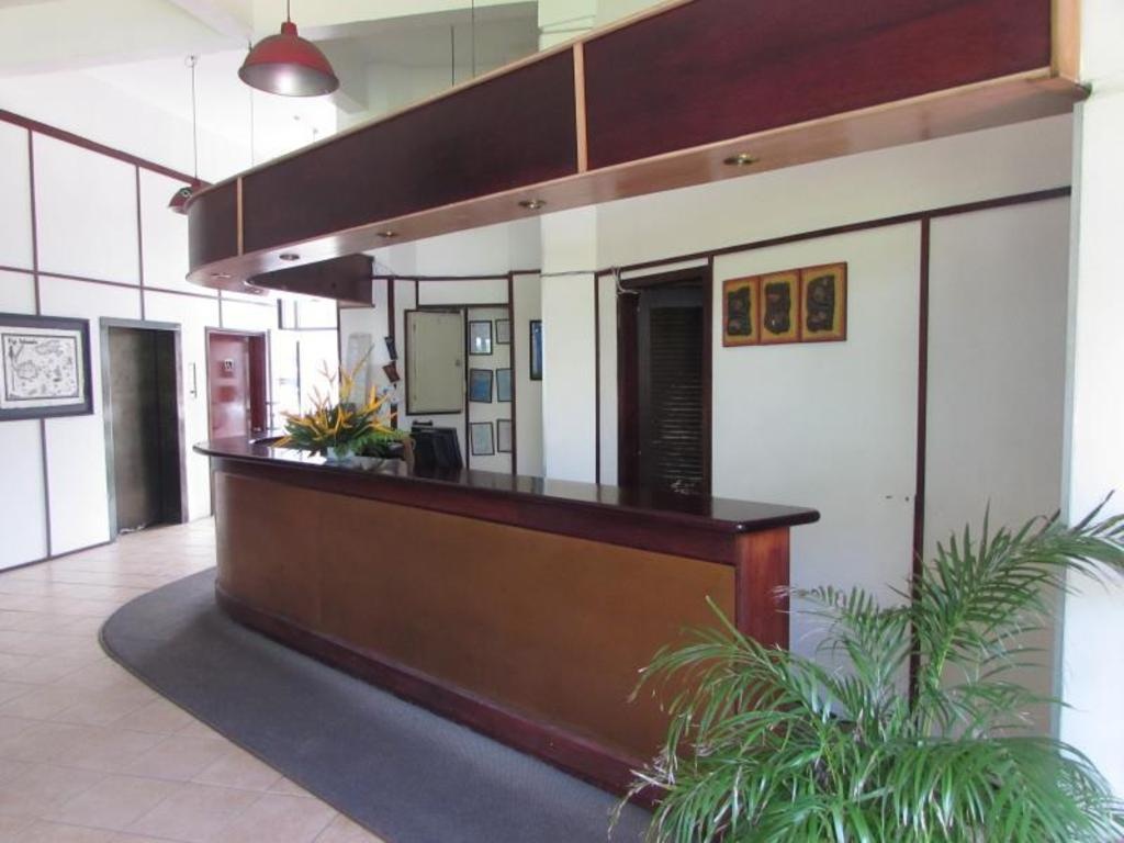 De Vos On The Park  Property Views  Entrance 2