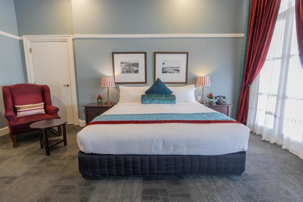 Grand Pacific Hotel By IHG  Rooms  Heritage Room Bed 16