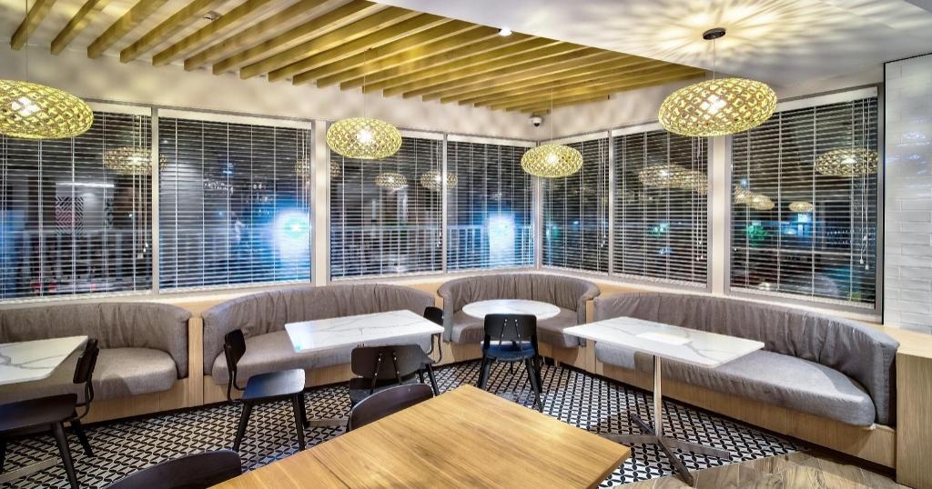 Tanoa Plaza Hotel  Dining  Restaurant 2