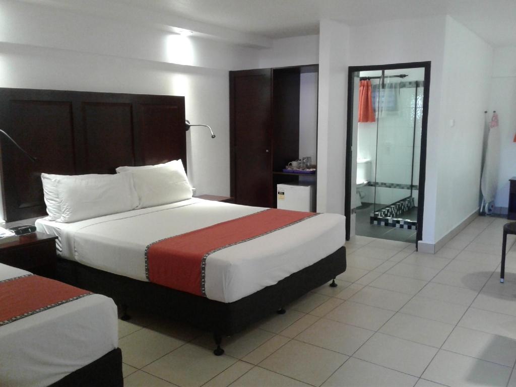 Suva Motor Inn  Rooms  Deluxe Room Room Plan 2