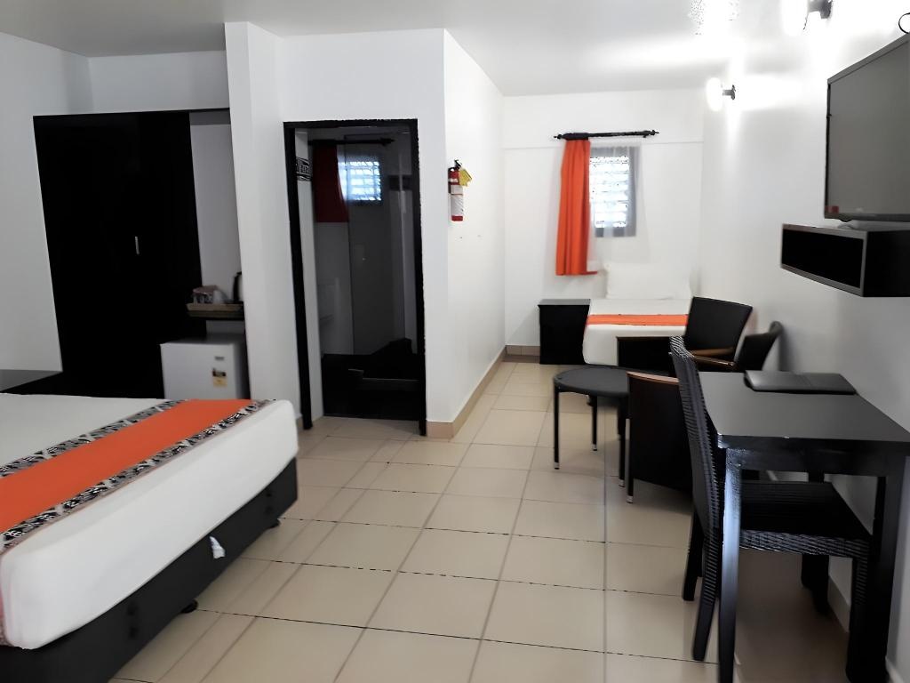 Suva Motor Inn  Rooms  Rooms Image 11 11