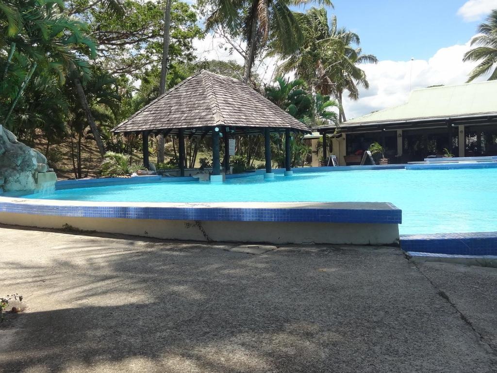 Anchorage Beach Resort  Facilities  Swimming Pool 6