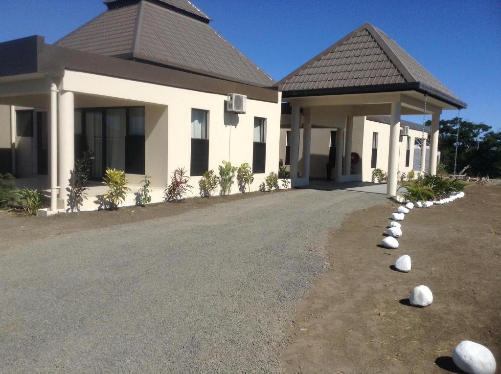 Sapphire Bay Fiji Luxury Villas  Property Views  Entrance 14
