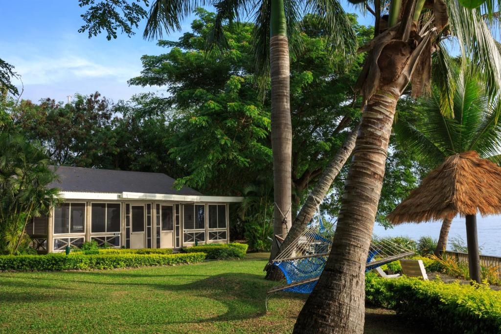 First Landing Beach Resort And Villas  Property Views  Entrance 6