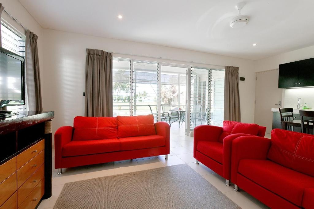 First Landing Beach Resort And Villas  Rooms  Tropical 1 Bedroom Apartment 3