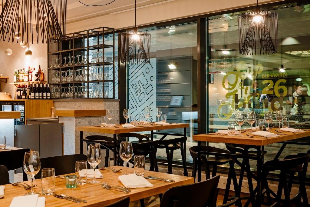 Hotel Indigo Helsinki Boulevard By IHG  Facilities  Bar 4