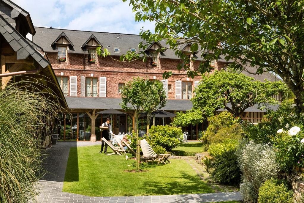 Auberge De La Source Hotel De Charme Collection Saint SimeonfacilitiesBalconyterrace5