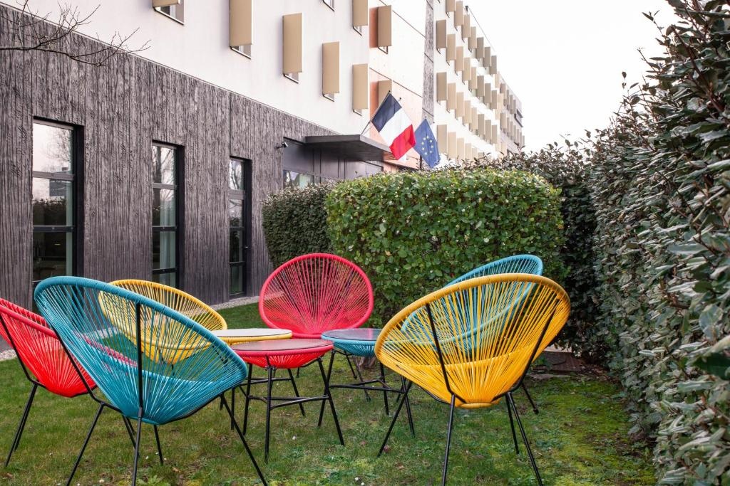 Best Western Plus Paris VelizydiningFood And Beverages16