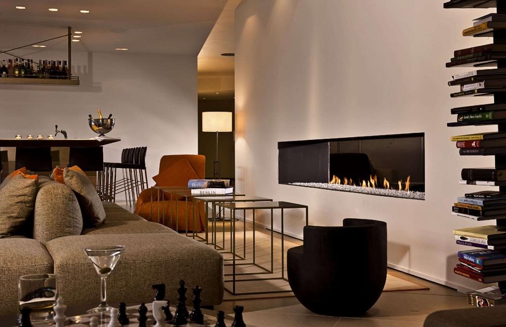 Wyndham Berlin Excelsior  Facilities  Barlounge 2