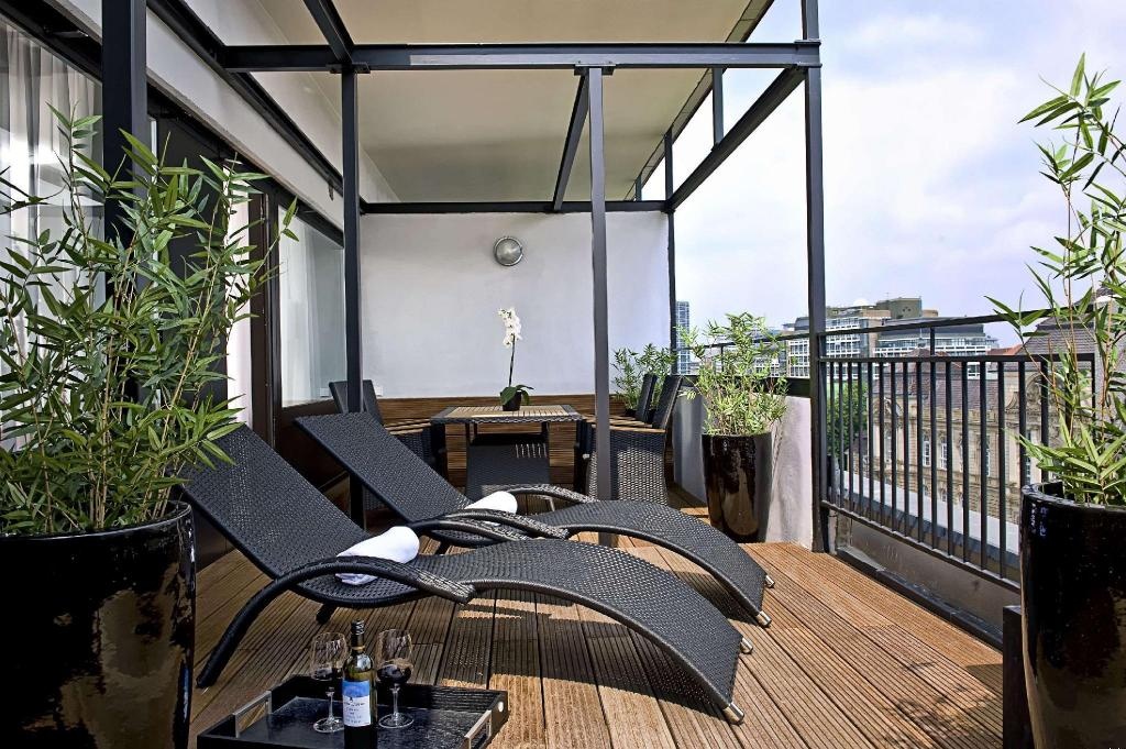 Wyndham Berlin Excelsior  Facilities  Facilities 1