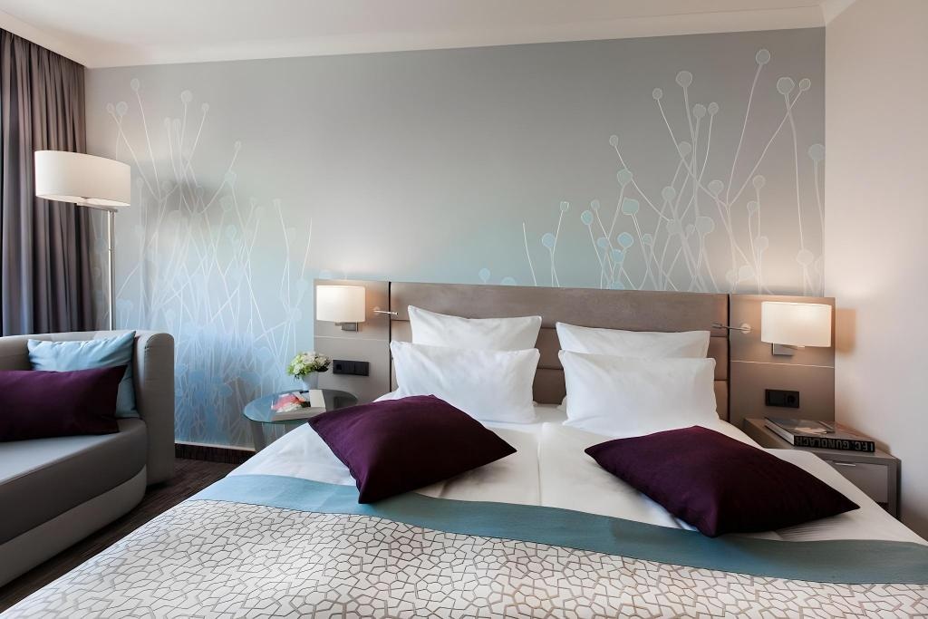 Crowne Plaza Berlin City Centre By IHG  Rooms  Guestroom 14