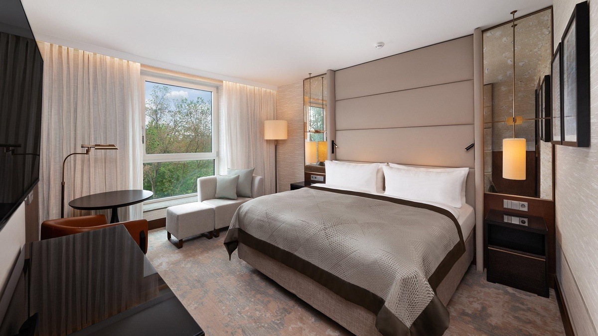 InterContinental Berlin Rooms1 King Classic Club Lounge Access 13