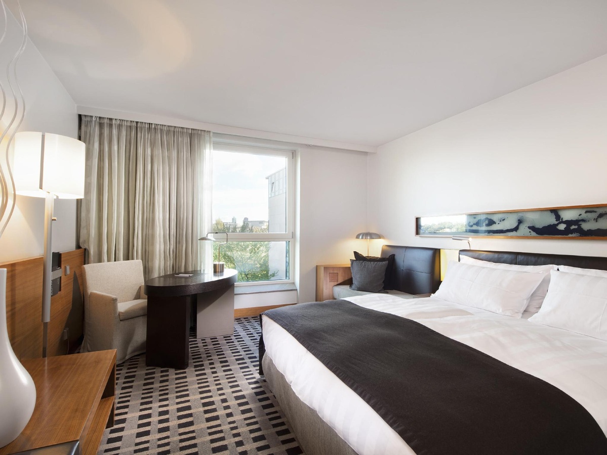 InterContinental Berlin Rooms1 King Classic Club Lounge Access Guestroom 20