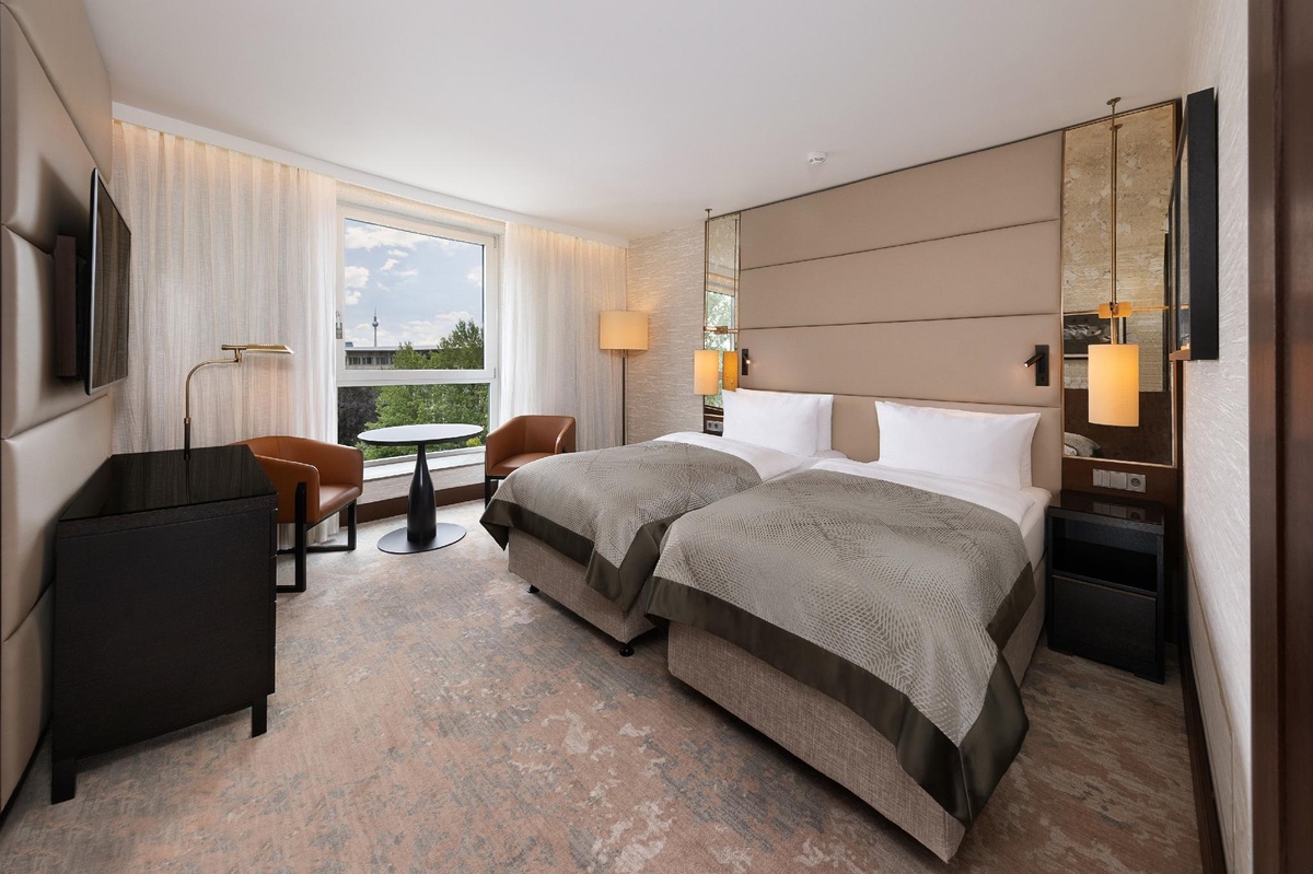 InterContinental Berlin Rooms2 Twin Classic Balconyterrace 8