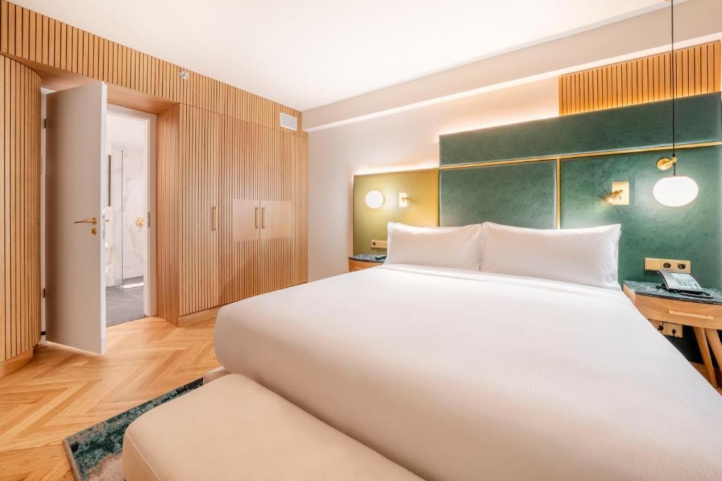 Hilton Berlinroomsrooms Image 3333
