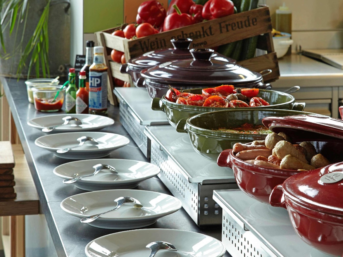 25hours Hotel Bikini Berlin DiningRestaurant 2
