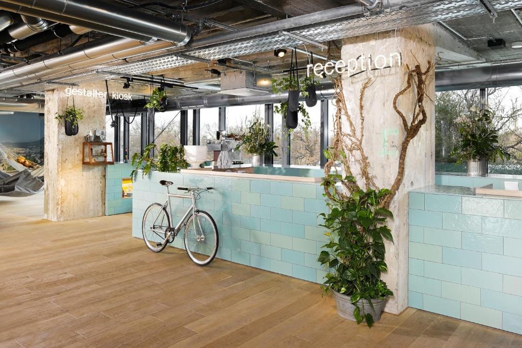 25hours Hotel Bikini Berlin__property_views__Lobby_12