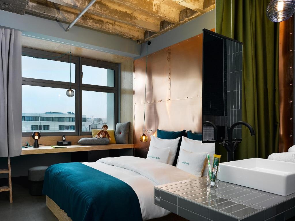 25hours Hotel Bikini Berlin__rooms__Double Room Bed_5