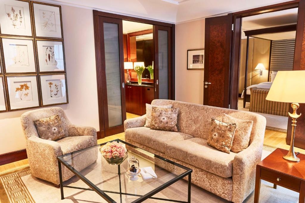Hotel Adlon Kempinskiroomsrooms Image 1616