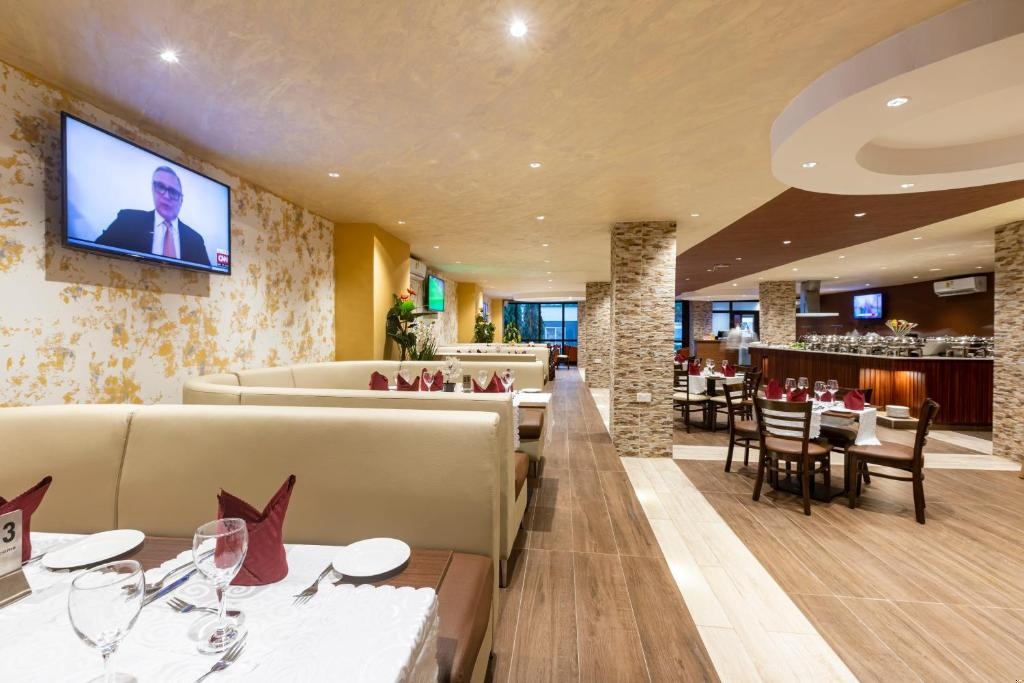 Airport View Hotel__dining__Food And Beverages_6