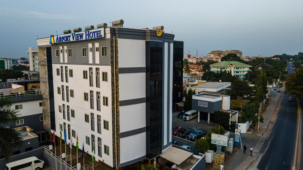 Airport View Hotel__property_views__View_17