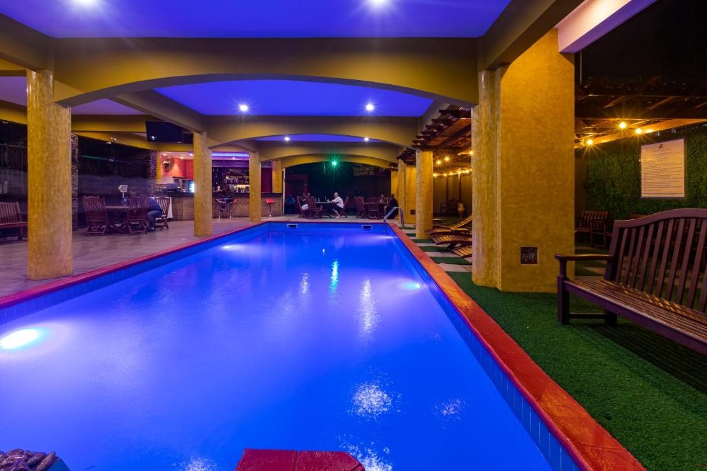 Airport View Hotel__property_views__View_5