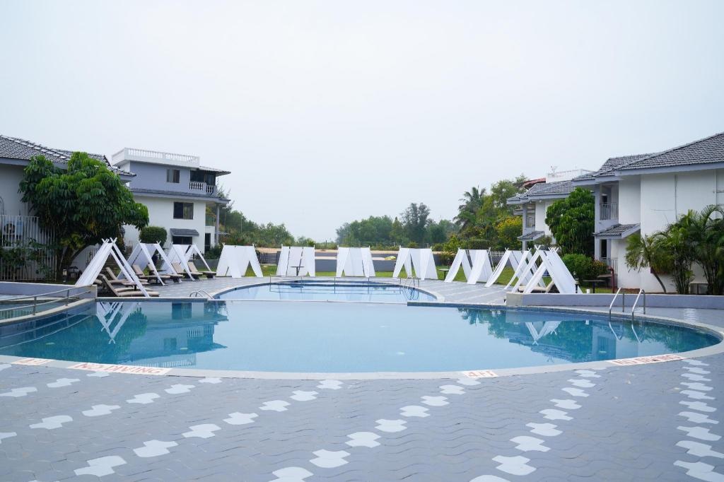 Regenta Baywatch Resort Goa  Facilities  Swimming Pool 27