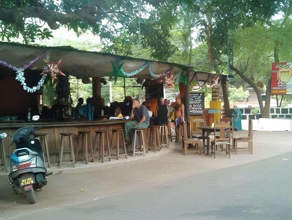 Goan Clove Hotel  Dining  Restaurant 1