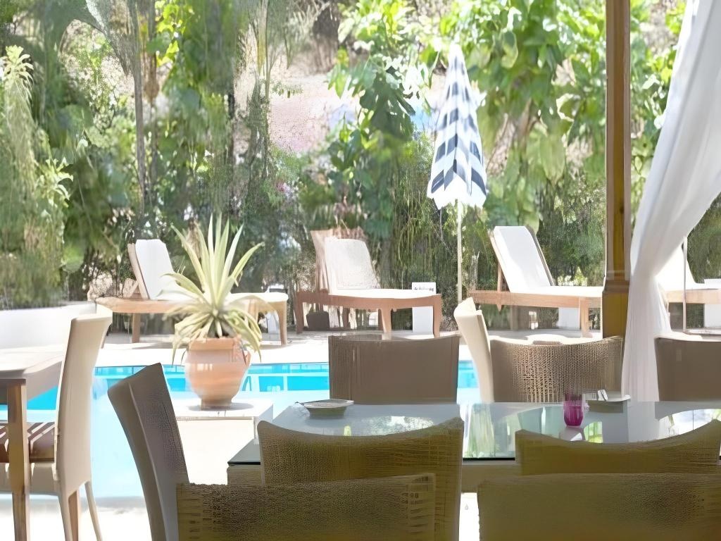 Casablanca Beach Resort  Dining  Restaurant 6
