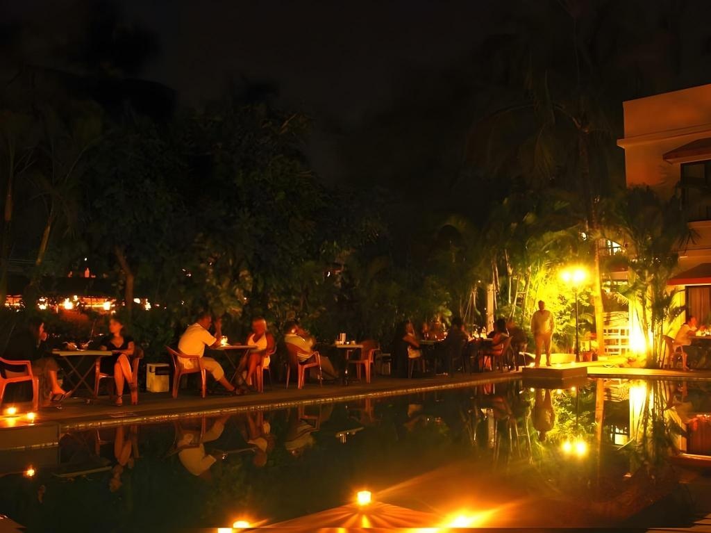 Casablanca Beach Resort  Dining  Restaurant 8