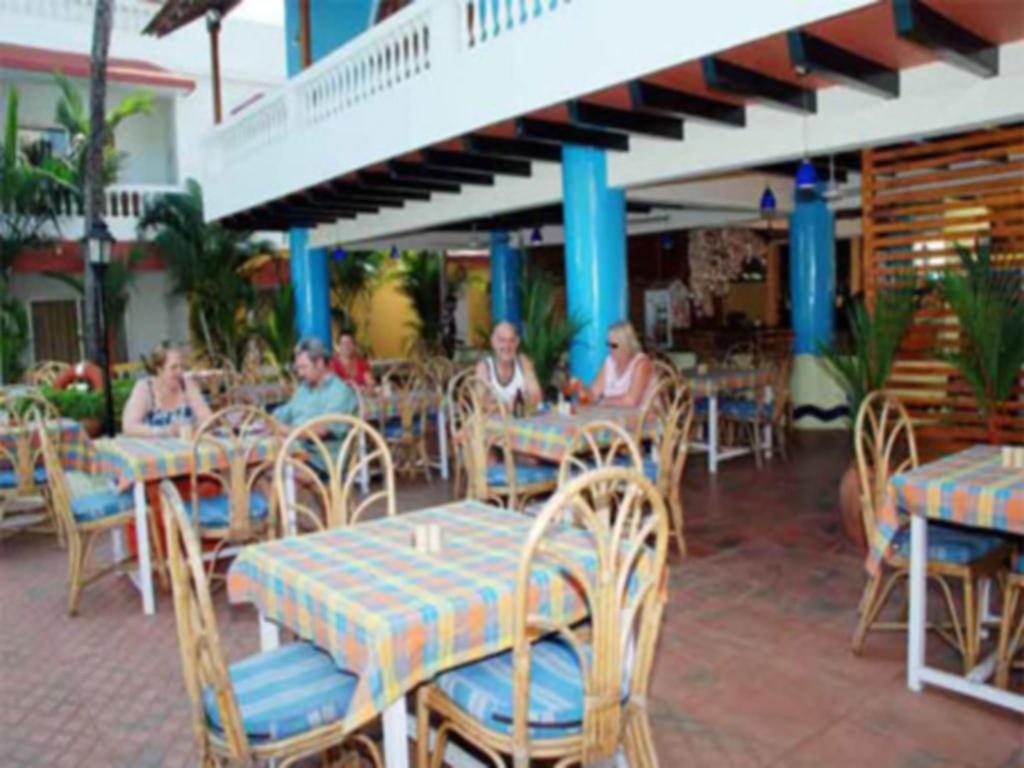 Casablanca Beach Resort  Dining  Restaurant 9