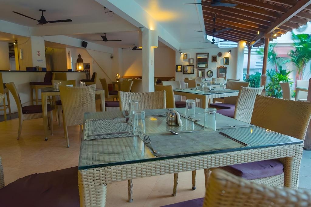 Casablanca Beach Resort  Dining  Dining Image 2 2