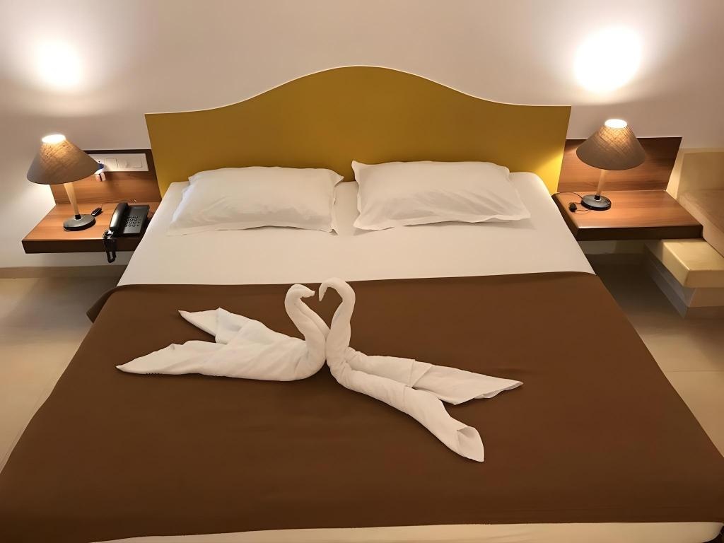 Casablanca Beach Resort  Rooms  Rooms Image 10 10
