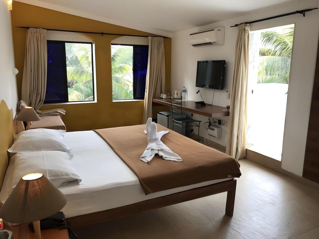 Casablanca Beach Resort  Rooms  Rooms Image 3 3