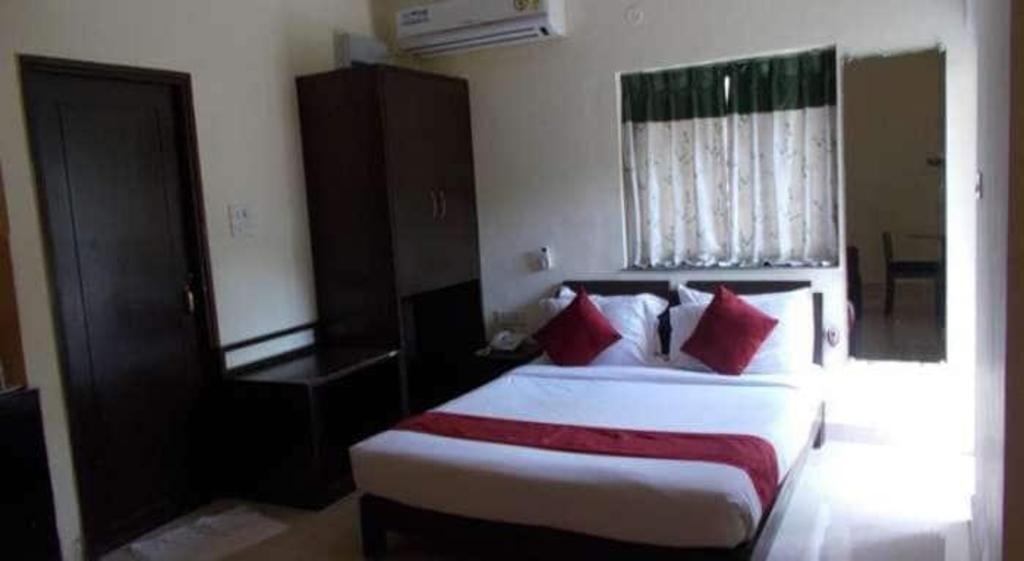 Country Club De Goa Hotel  Rooms  Rooms Image 2 2