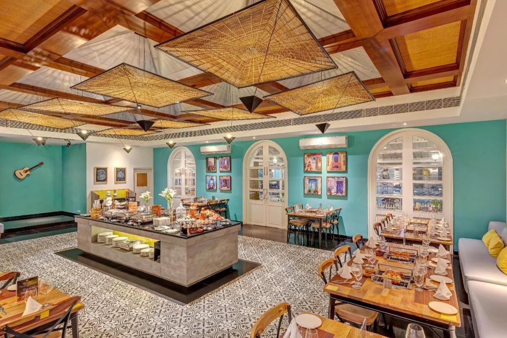 Club Mahindra Emerald Palms  Dining  Restaurant 1
