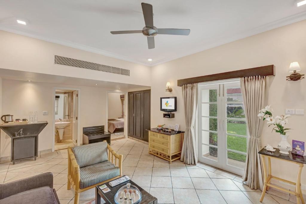 Club Mahindra Emerald Palms  Rooms  Rooms Image 3 3