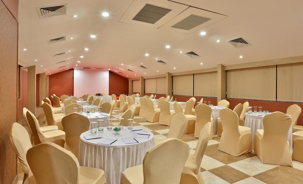 Grande Delmon  Facilities  Ballroom 3