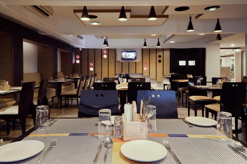 Hotel Orion  Dining  Dining Image 5 5