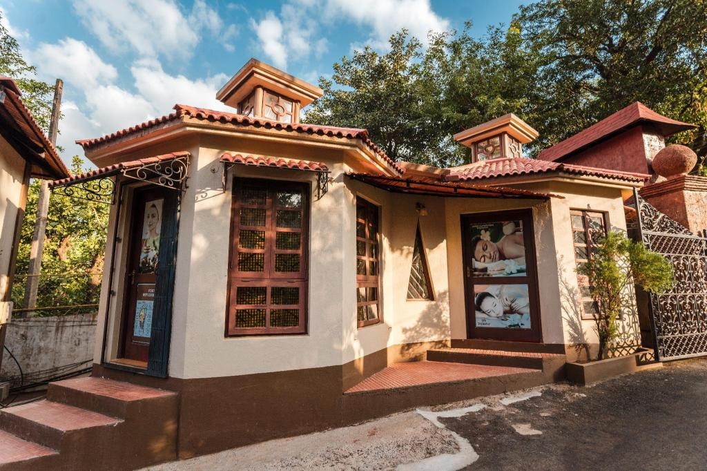 Leoney Resort  Facilities  Spa 6