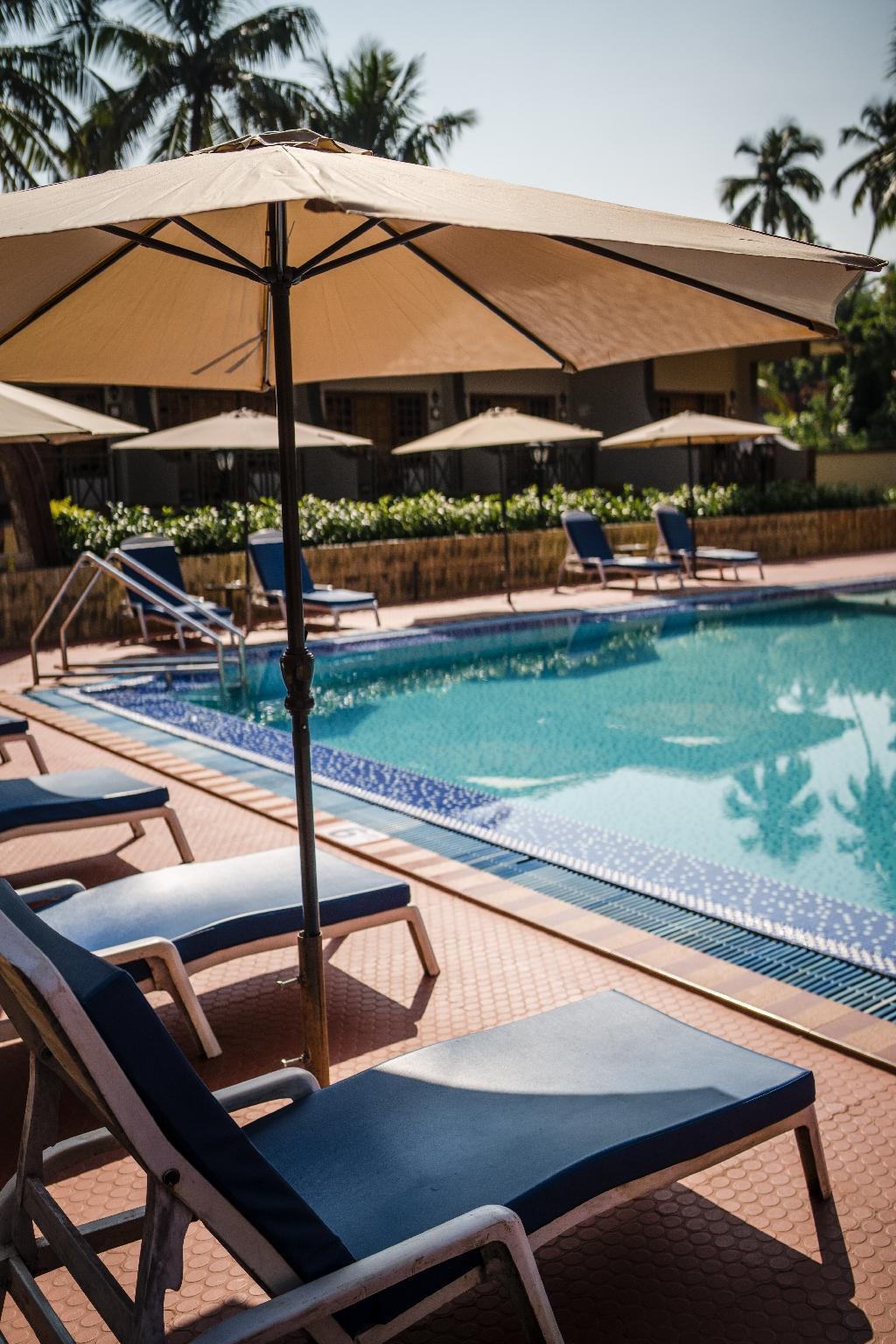 Leoney Resort  Facilities  Swimming Pool Outdoor 4