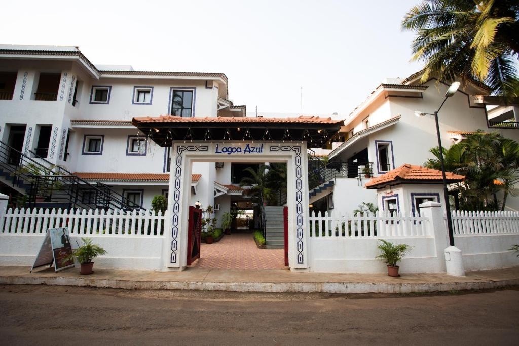 Resort Lagoa Azul  Property Views  Entrance 8