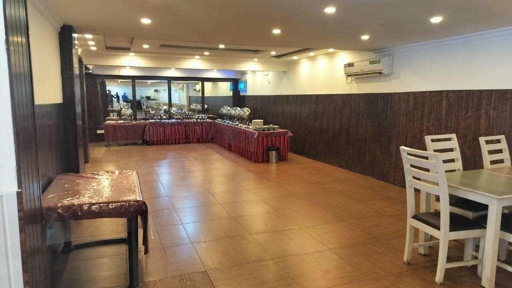 Sun City Resort  Dining  Food And Beverages 2