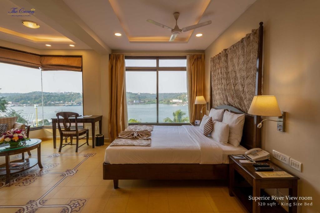 The Crown Goa Hotel  Rooms  Rooms Image 2 2