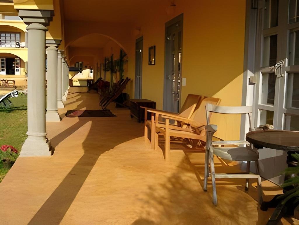 Sur La Mer Resort  Property Views  Interior View 5